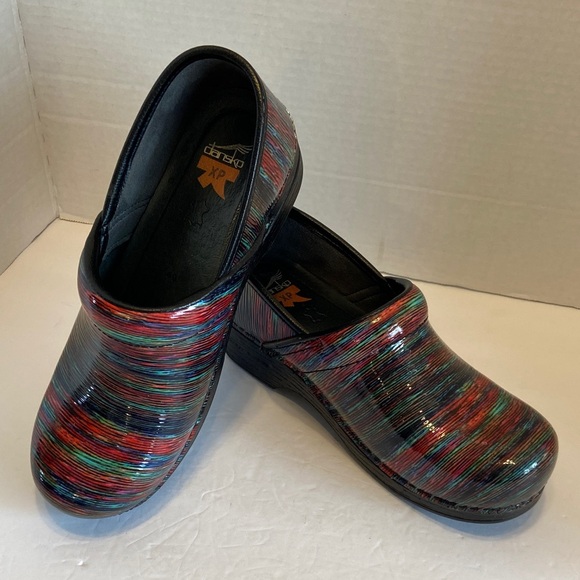 Dansko Pro XP Multi-Color Striped Patent Leather Clog Shoes Work Size 9 - 10 - Picture 1 of 11